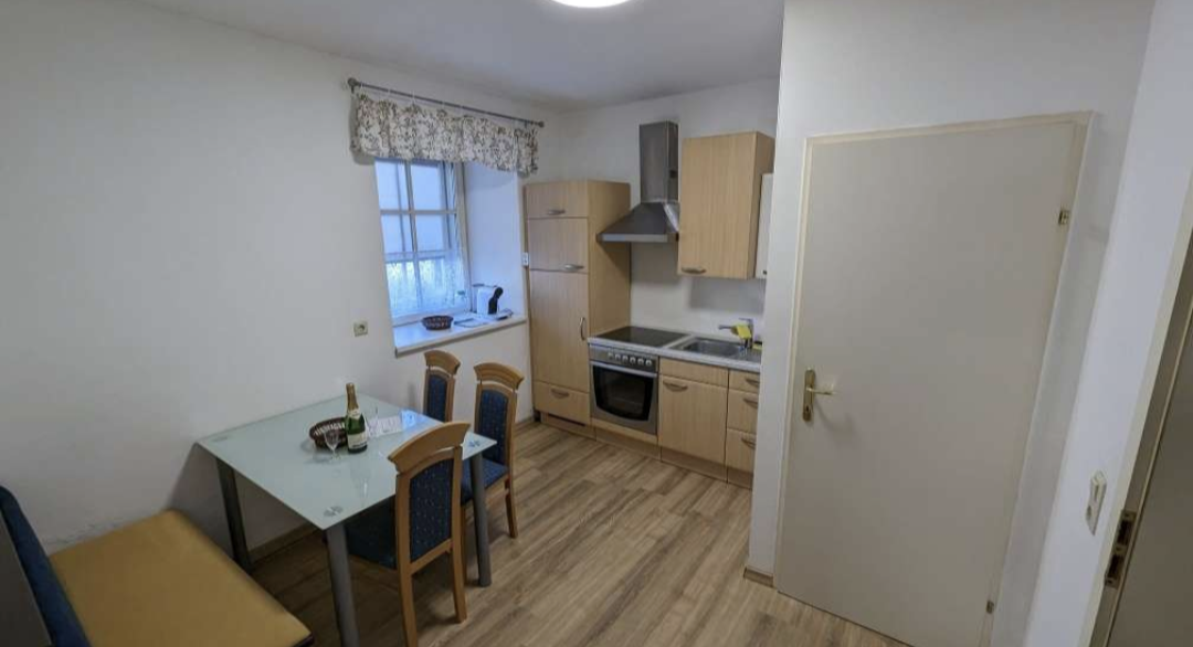 54,25 m2 ERDGESCHOSS-WOHNUNG!