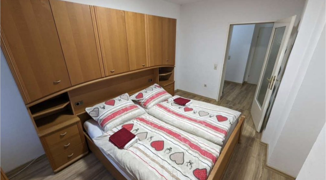 54,25 m2 ERDGESCHOSS-WOHNUNG!